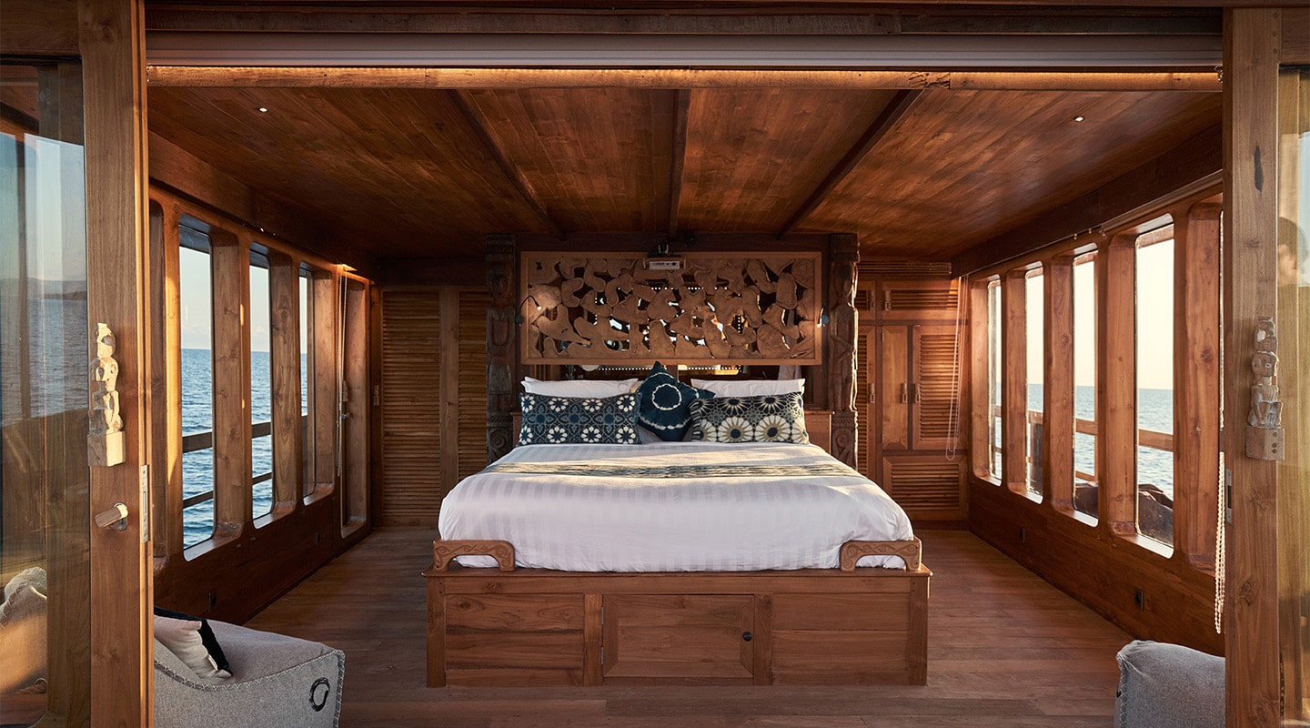 ORACLE Master cabin