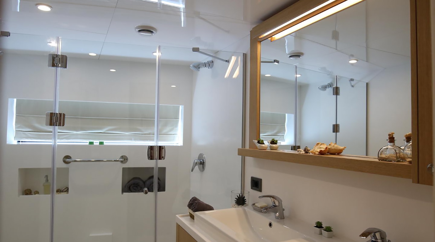 OTTAWA Bathroom