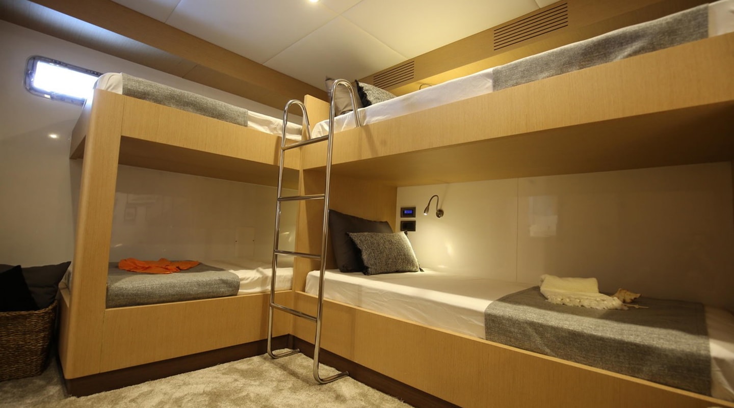 OTTAWA Twin cabin