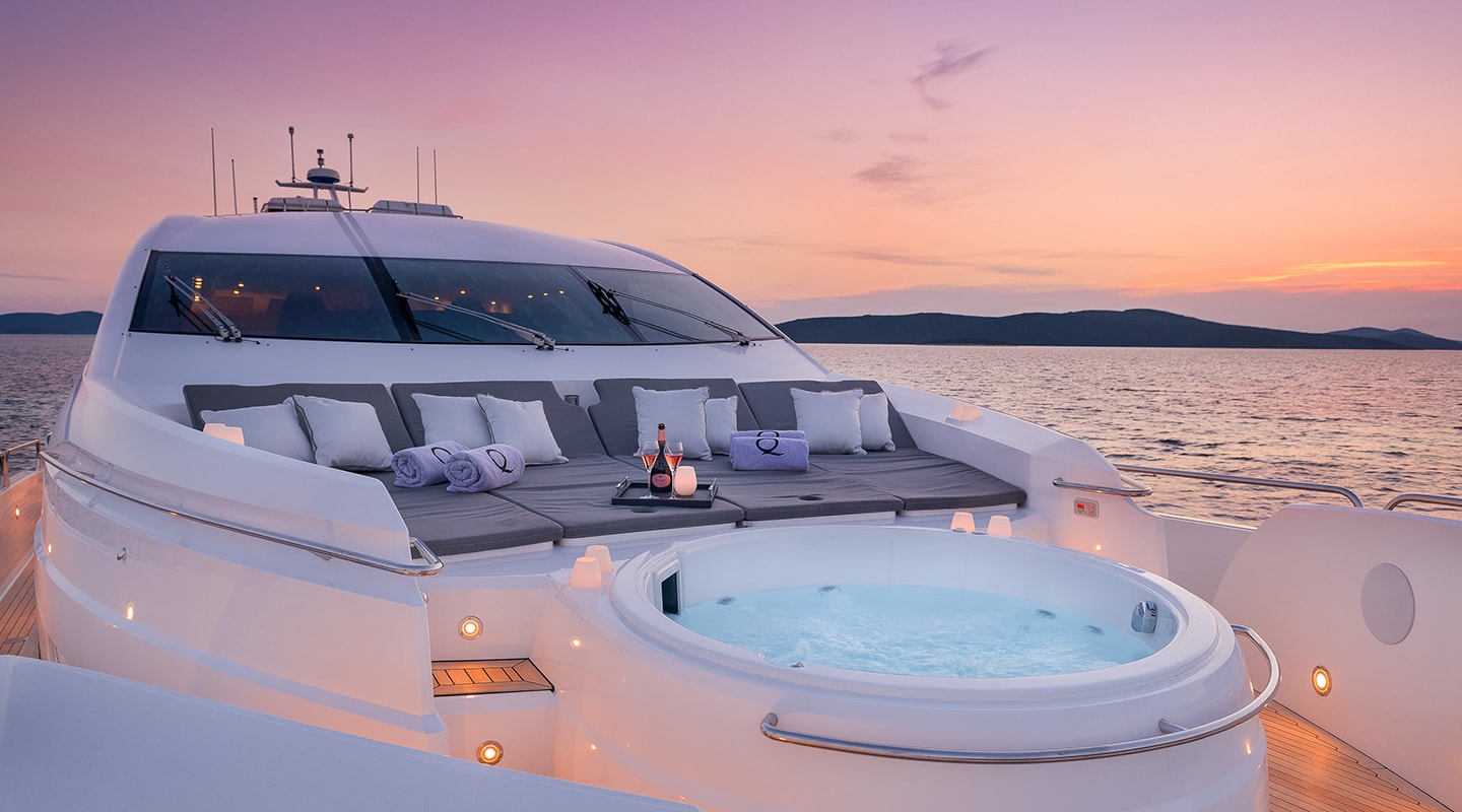 QUANTUM Jacuzzi