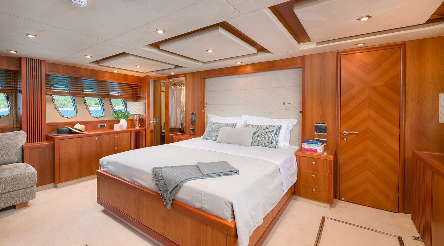 QUANTUM Master cabin