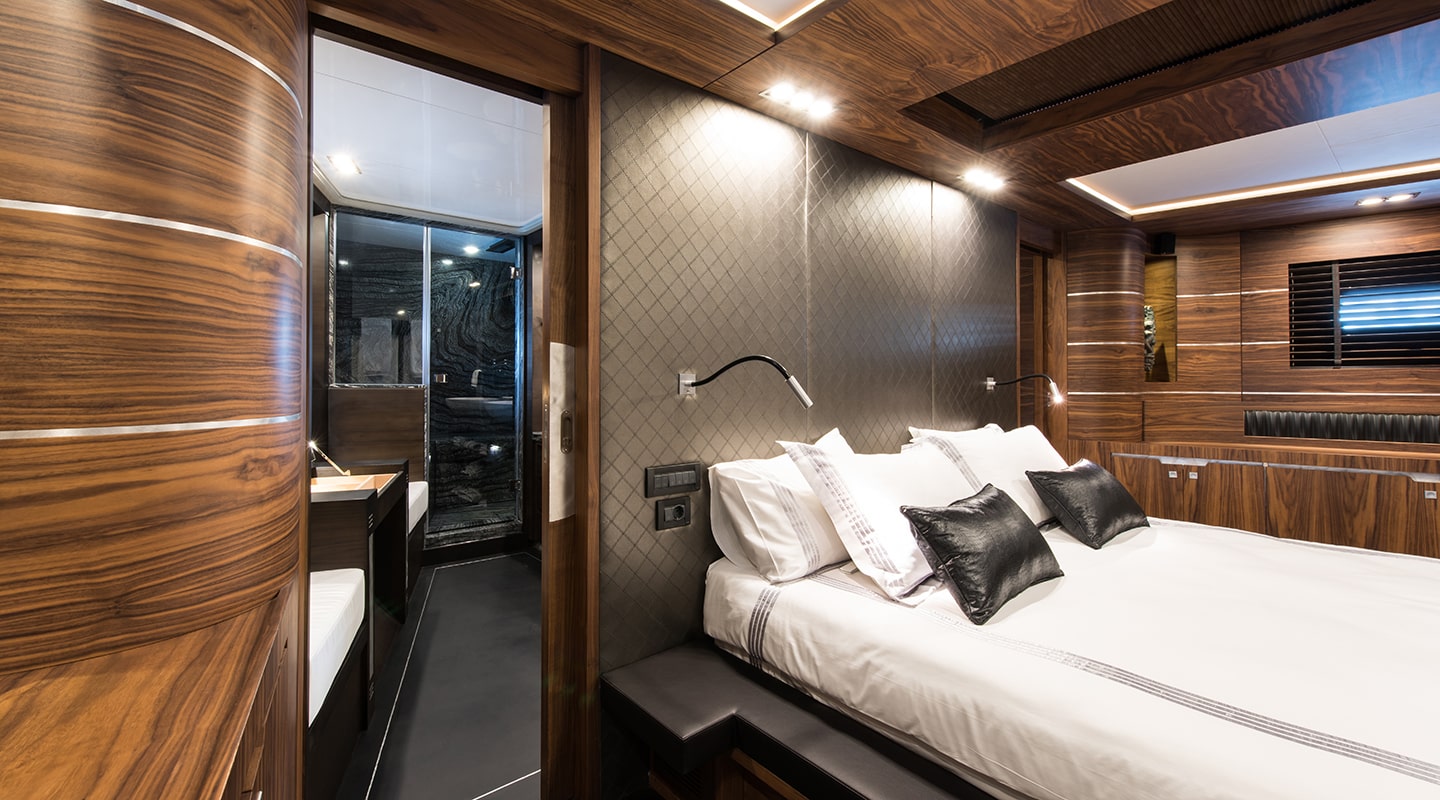 ROX STAR Master cabin