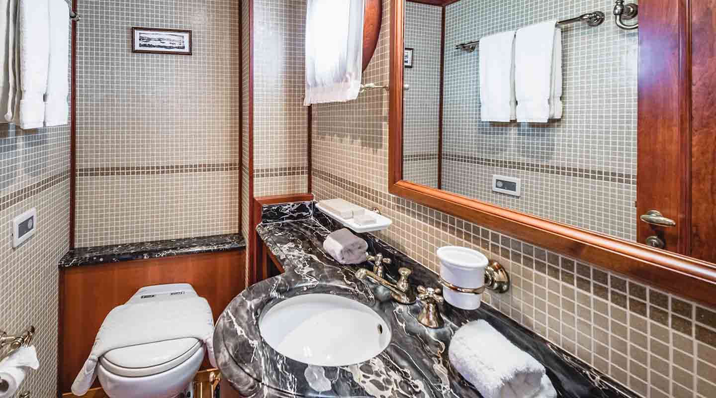 SEAGULL 2 Bathroom