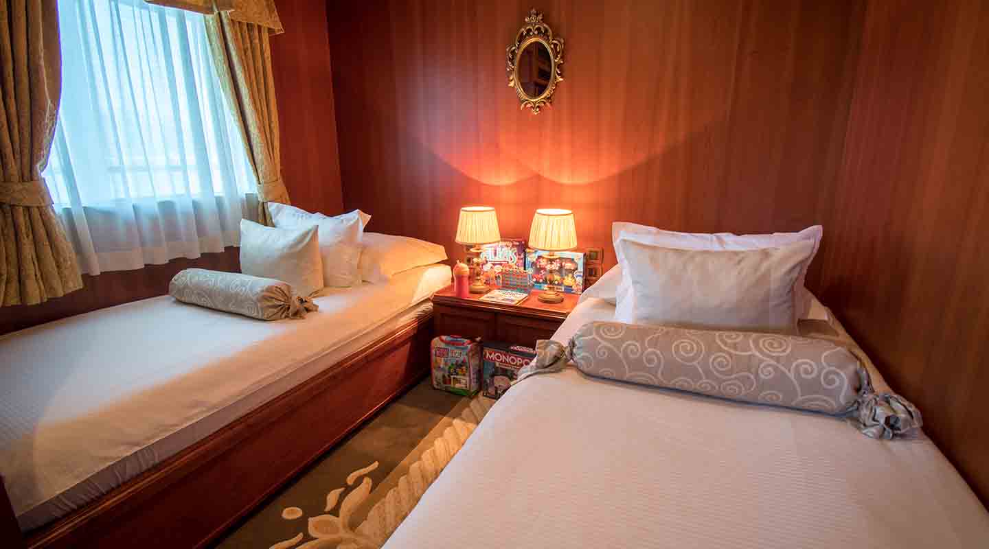 SEAGULL 2 Twin cabin
