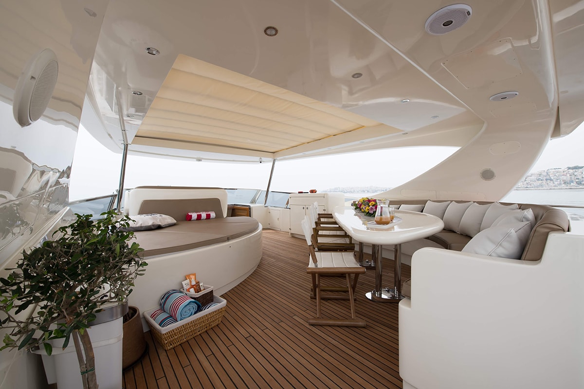 STAR LINK Flybridge