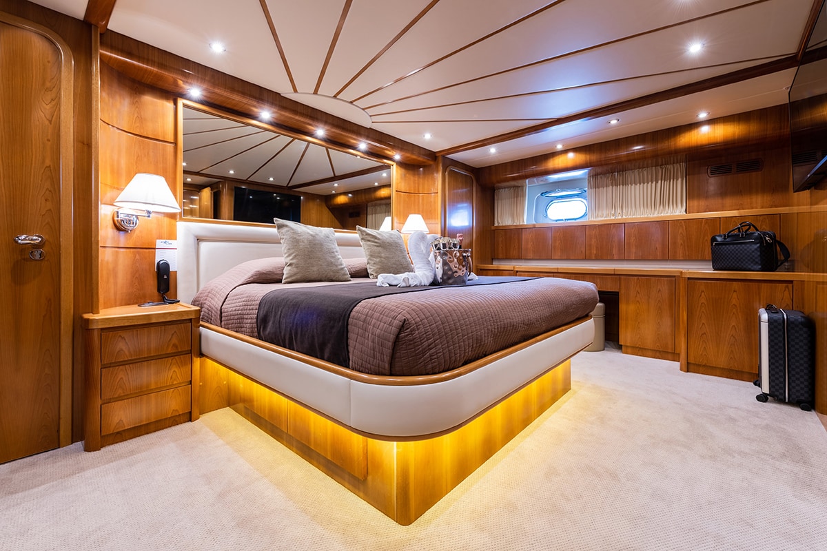 STAR LINK Master cabin