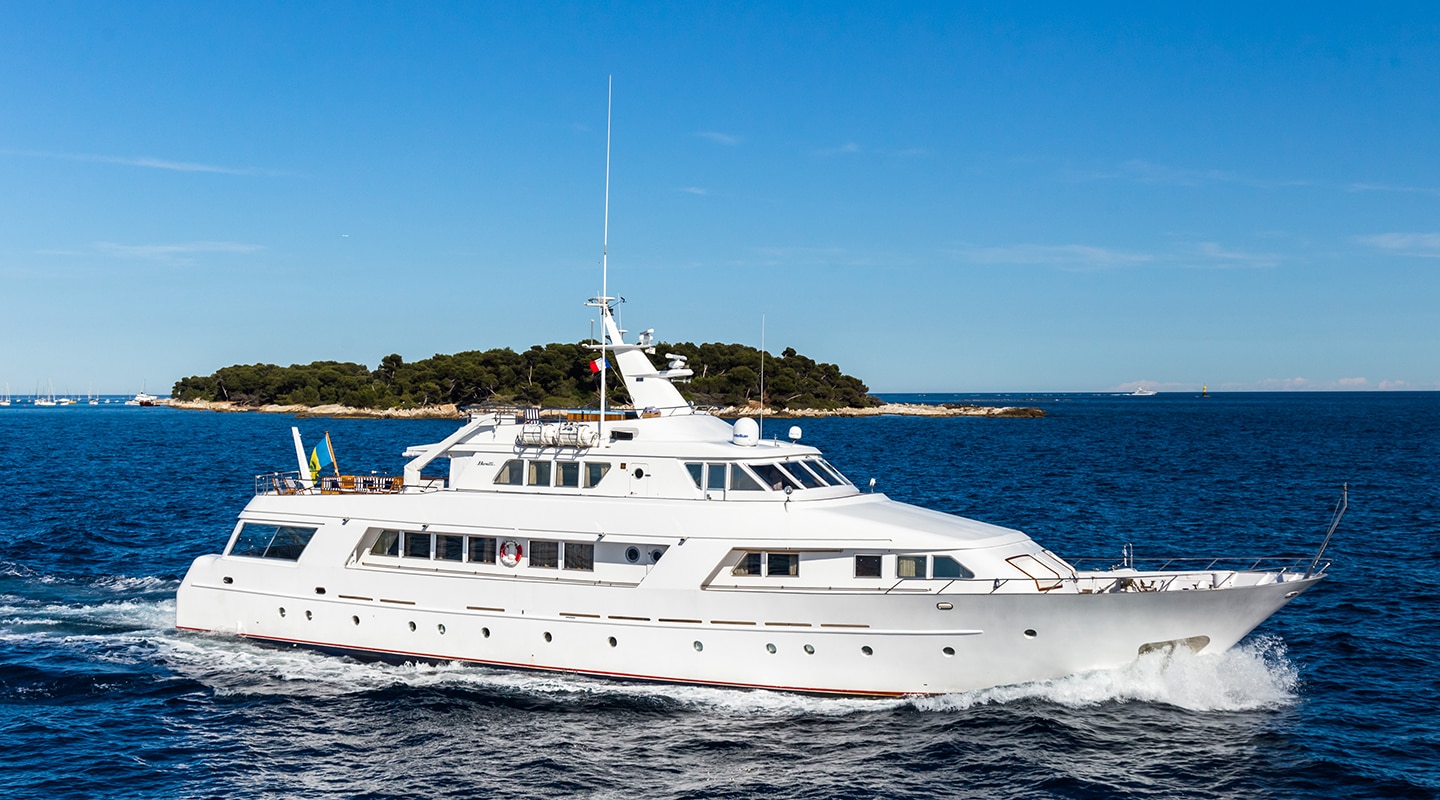STAR OF THE SEA Cruising
