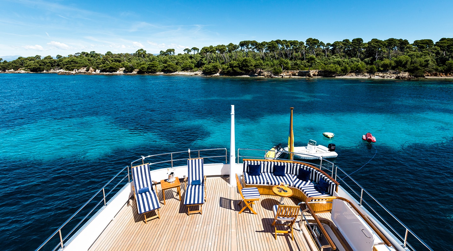 STAR OF THE SEA Flybridge