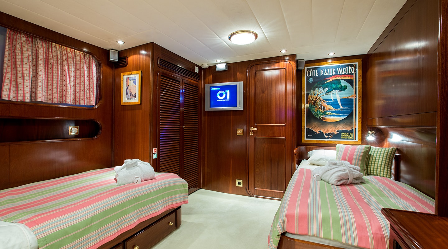 STAR OF THE SEA Twin cabin