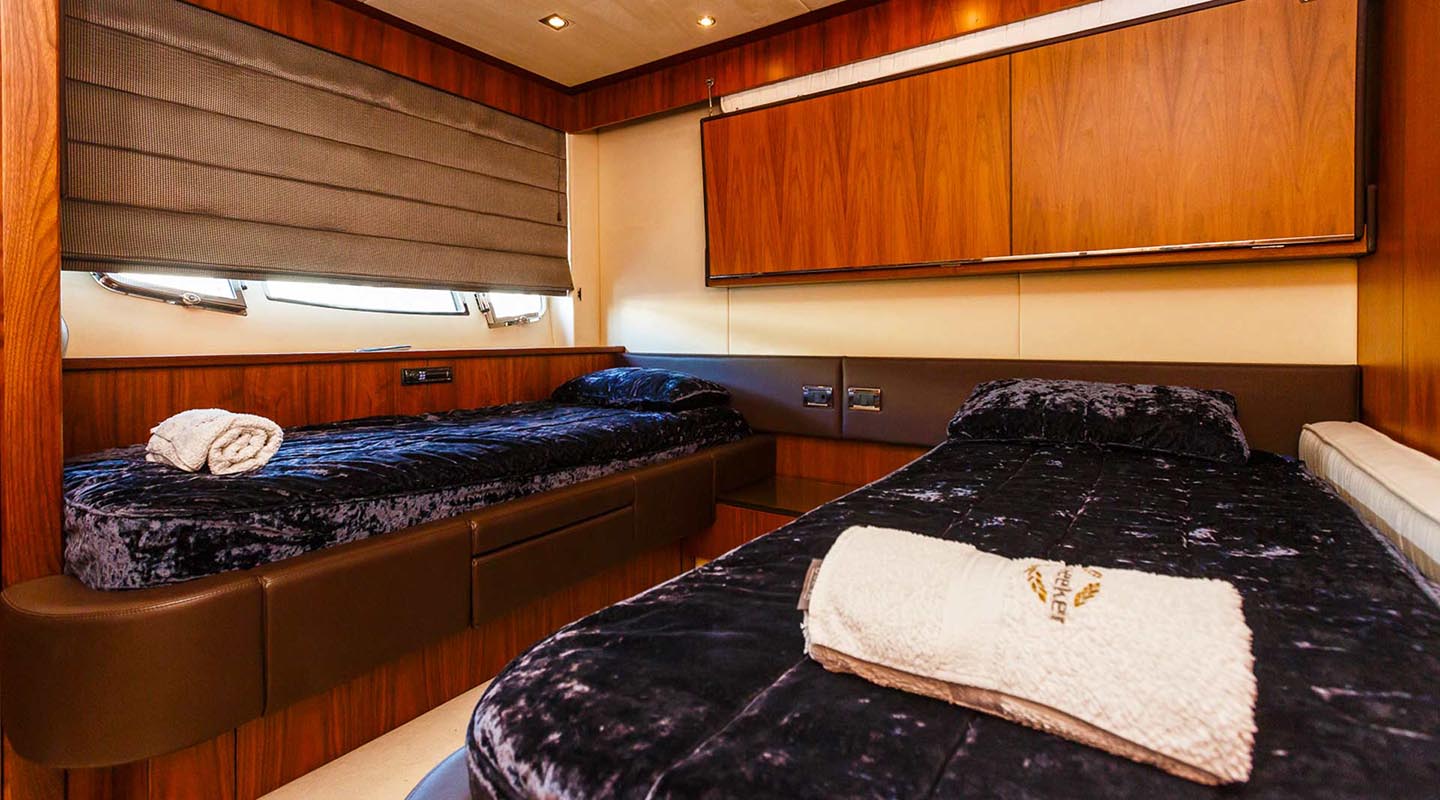 THE BEST WAY Twin cabin
