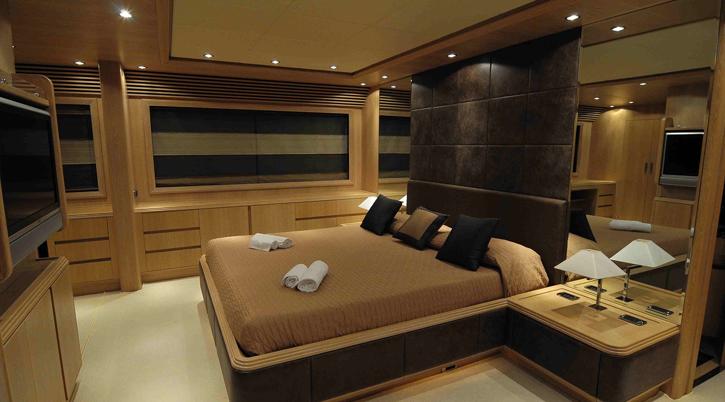AMIR III Double cabin