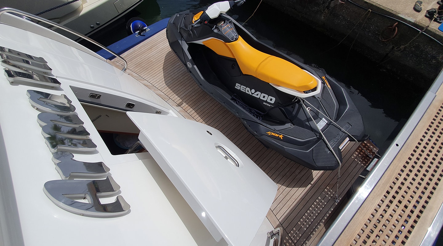 ARMA VII Jet ski
