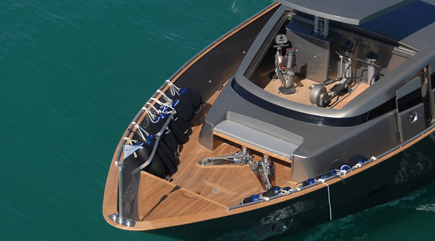 BLUE HEAVEN 2 Bow deck