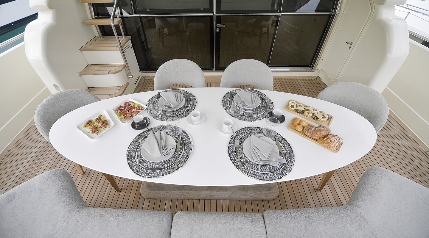 CELINE Aft deck