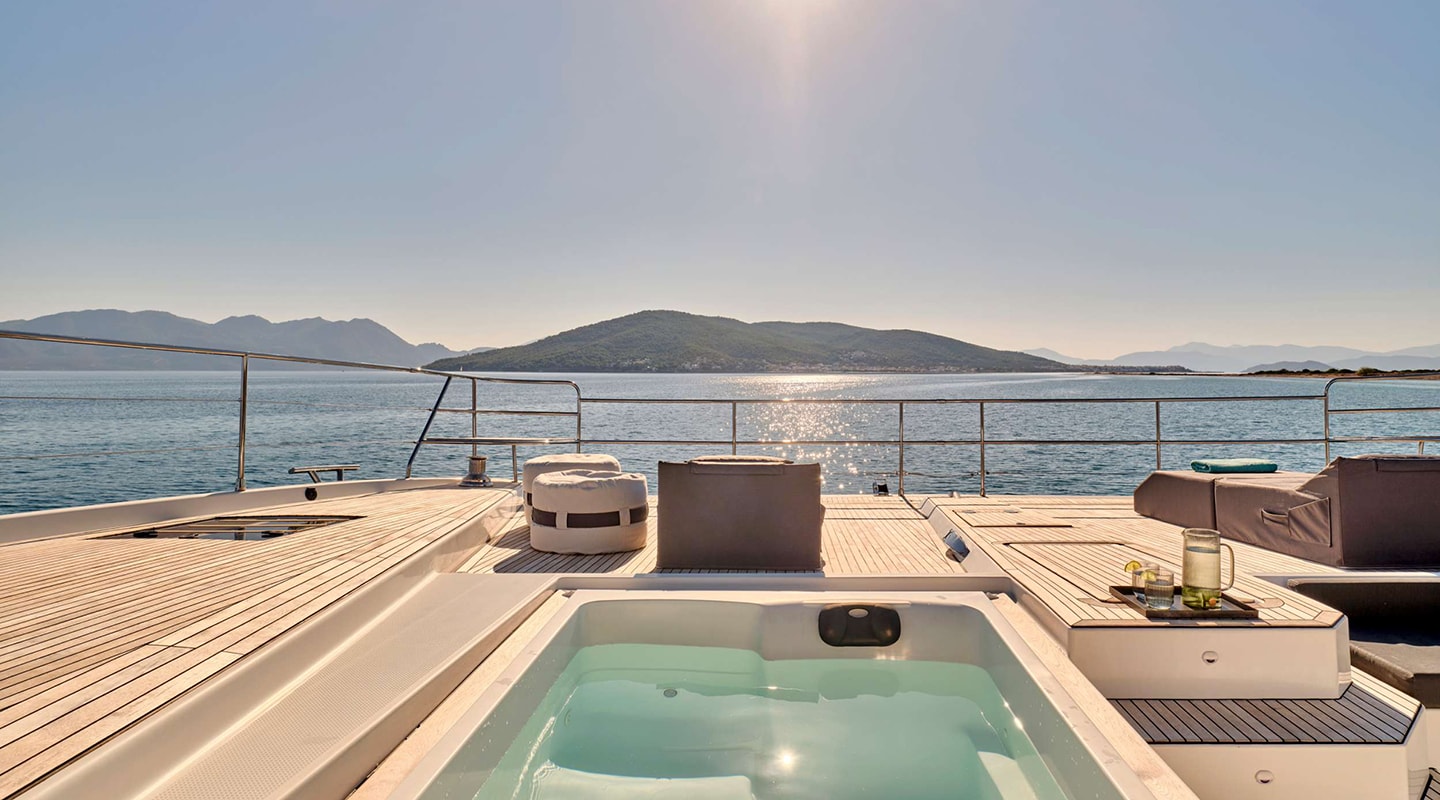 CHRISTAL MIO Jacuzzi