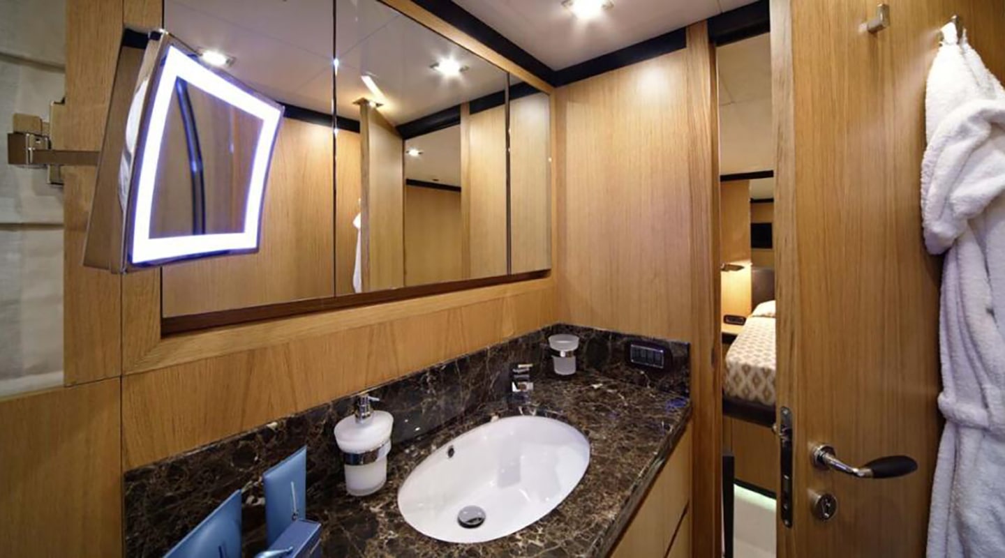 BLUE HEAVEN 2 Bathroom
