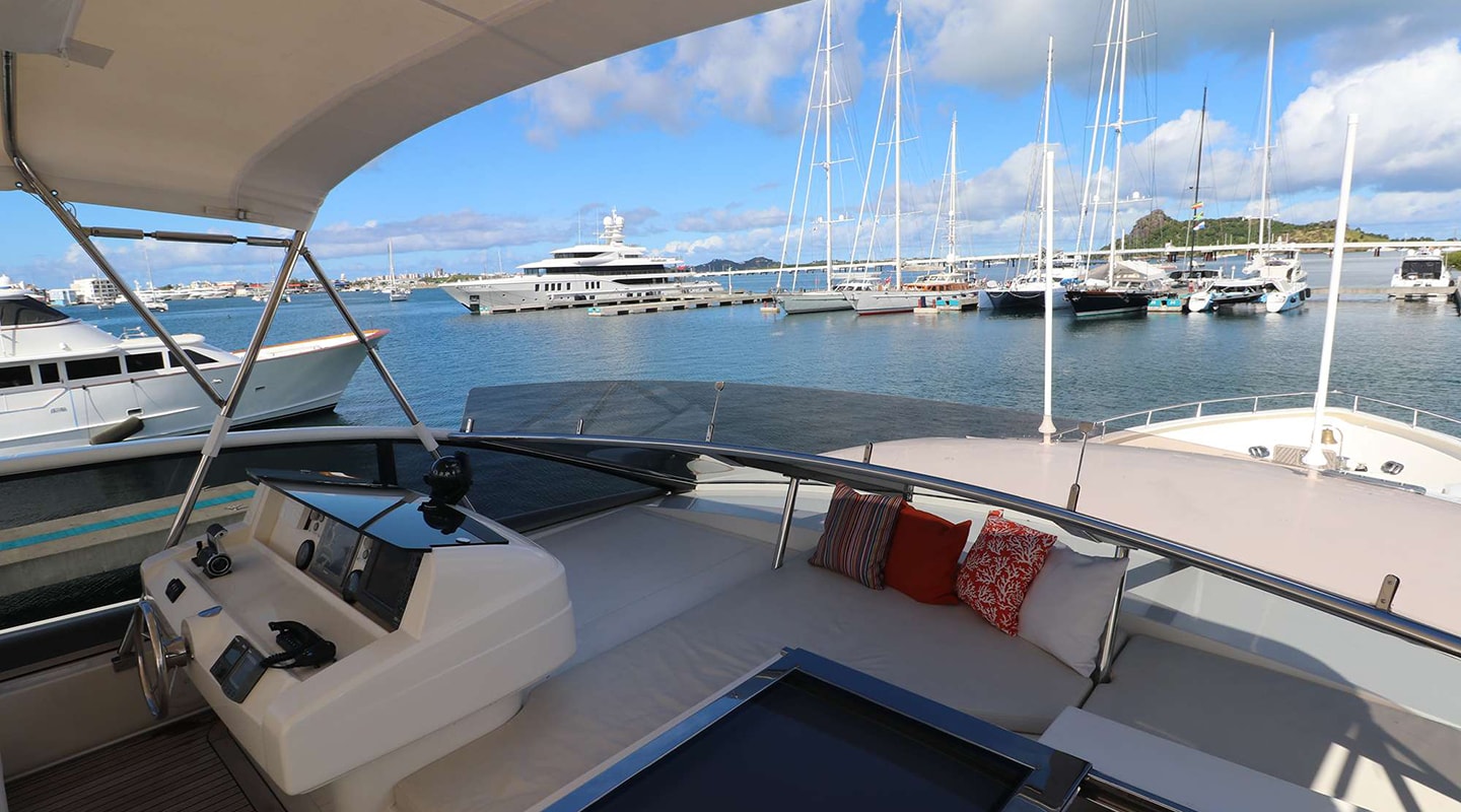 ECLIPSE 114 Flybridge