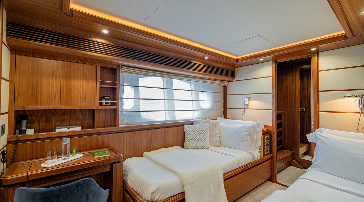 ETHNA Twin cabin