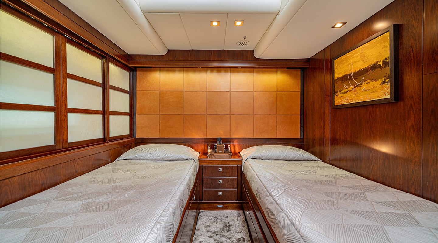 FARANDWIDE Twin cabin