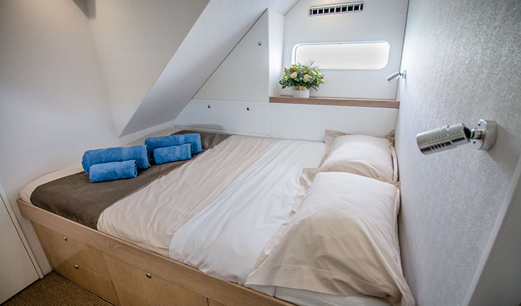 GREY WOLF Double cabin