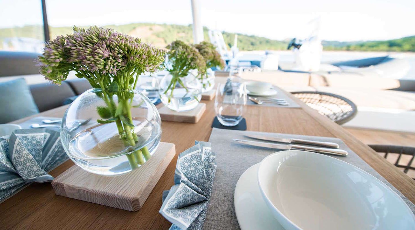 JOY Table decoration