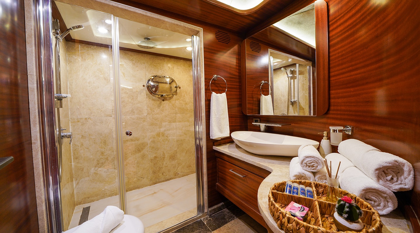 LA BELLA VITA Bathroom