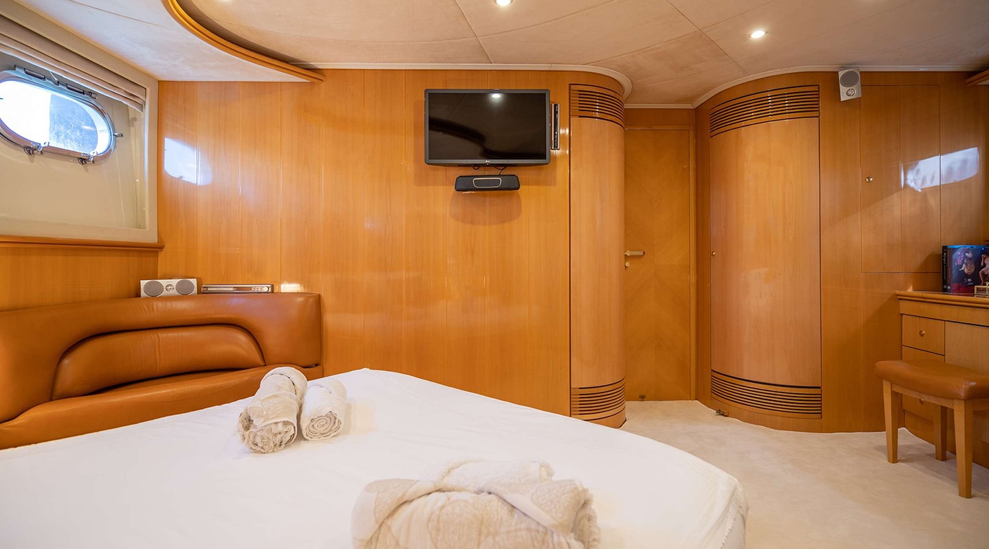 LADY L Double cabin
