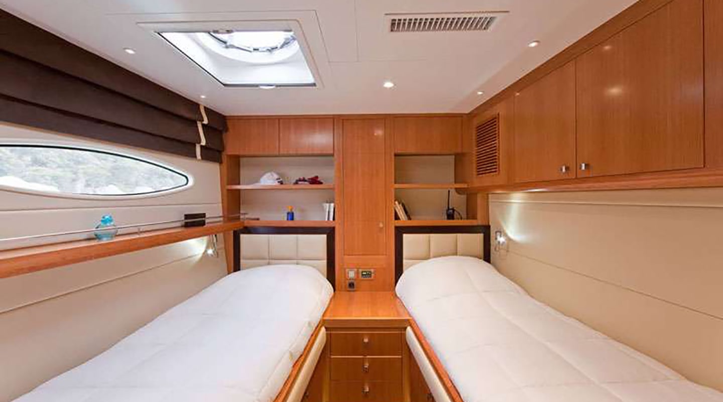 MOBY DICK Twin cabin