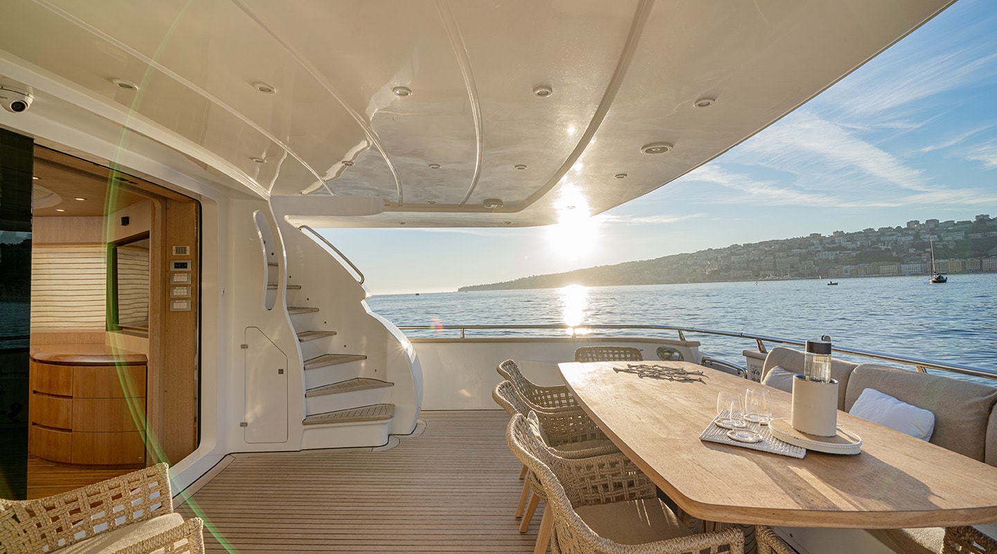 MY LIFE Aft deck