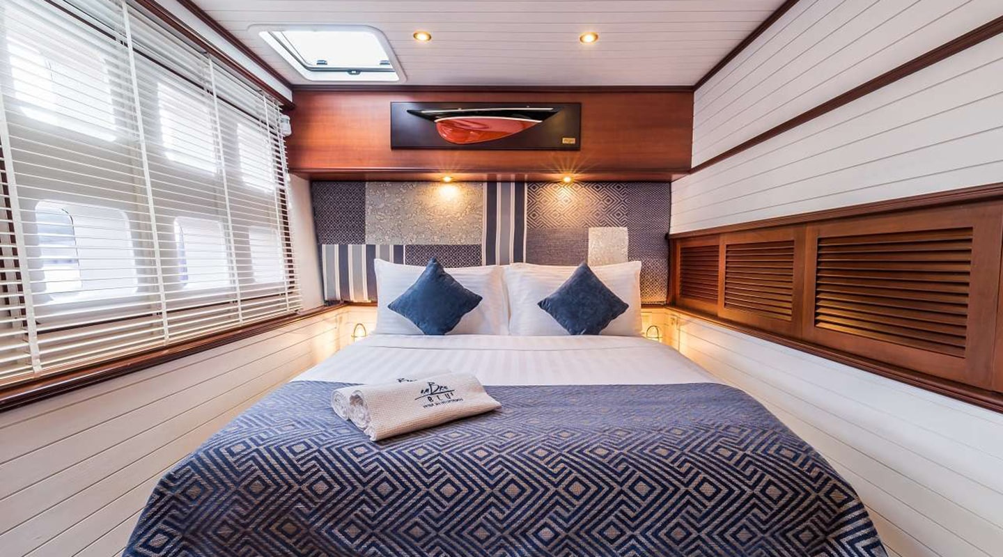 OMBRE BLU3 Double cabin