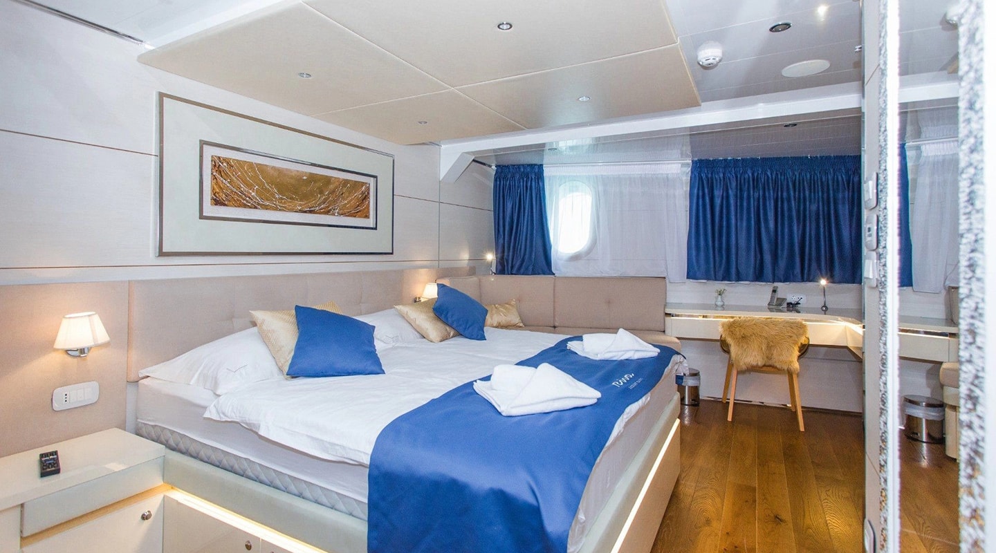 RIVA Double cabin