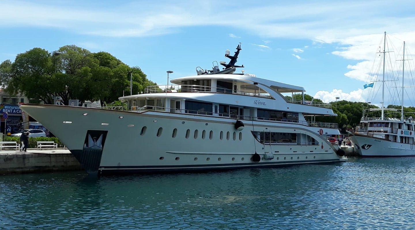 RIVA In Port