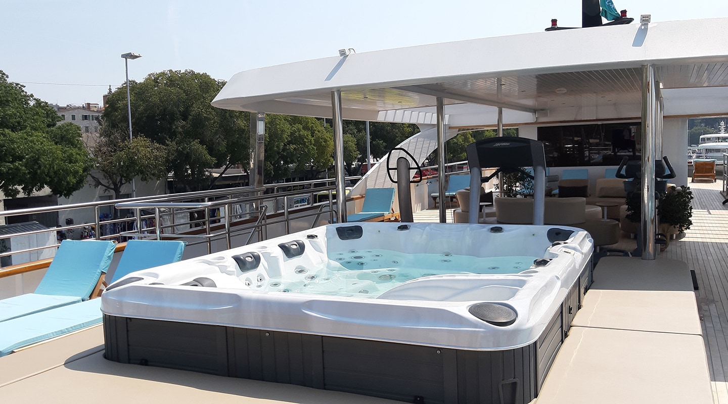 RIVA Jacuzzi