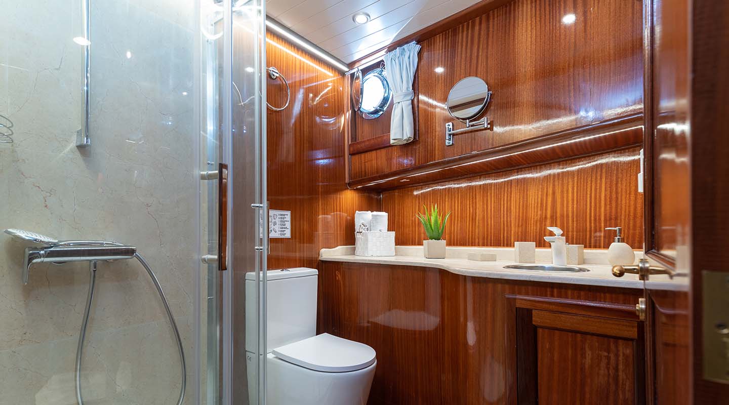SMART SPIRIT Bathroom