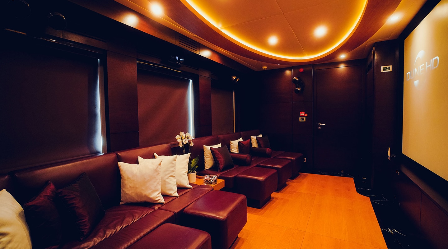 TATIANA I Cinema room