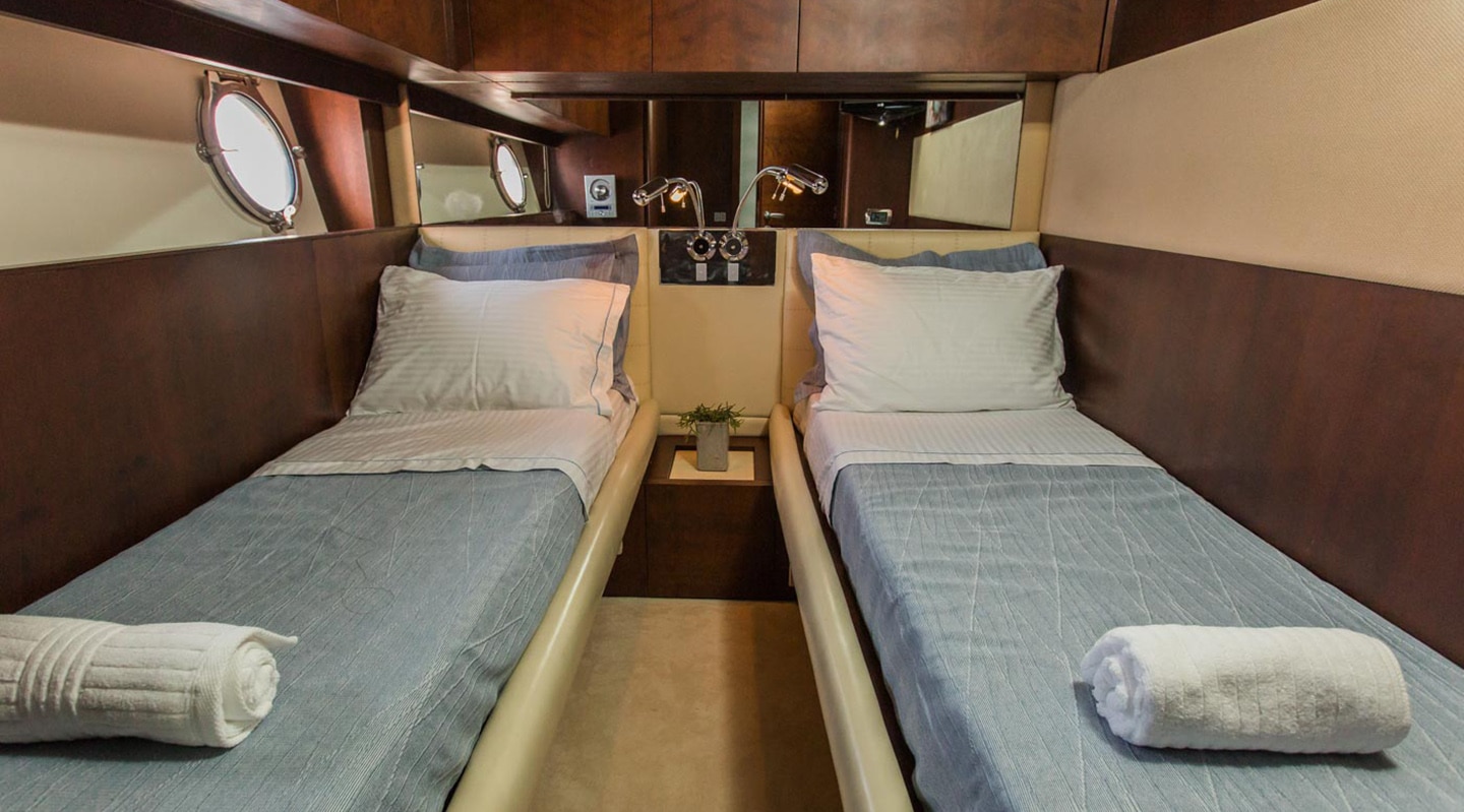 ULISSE Twin cabin