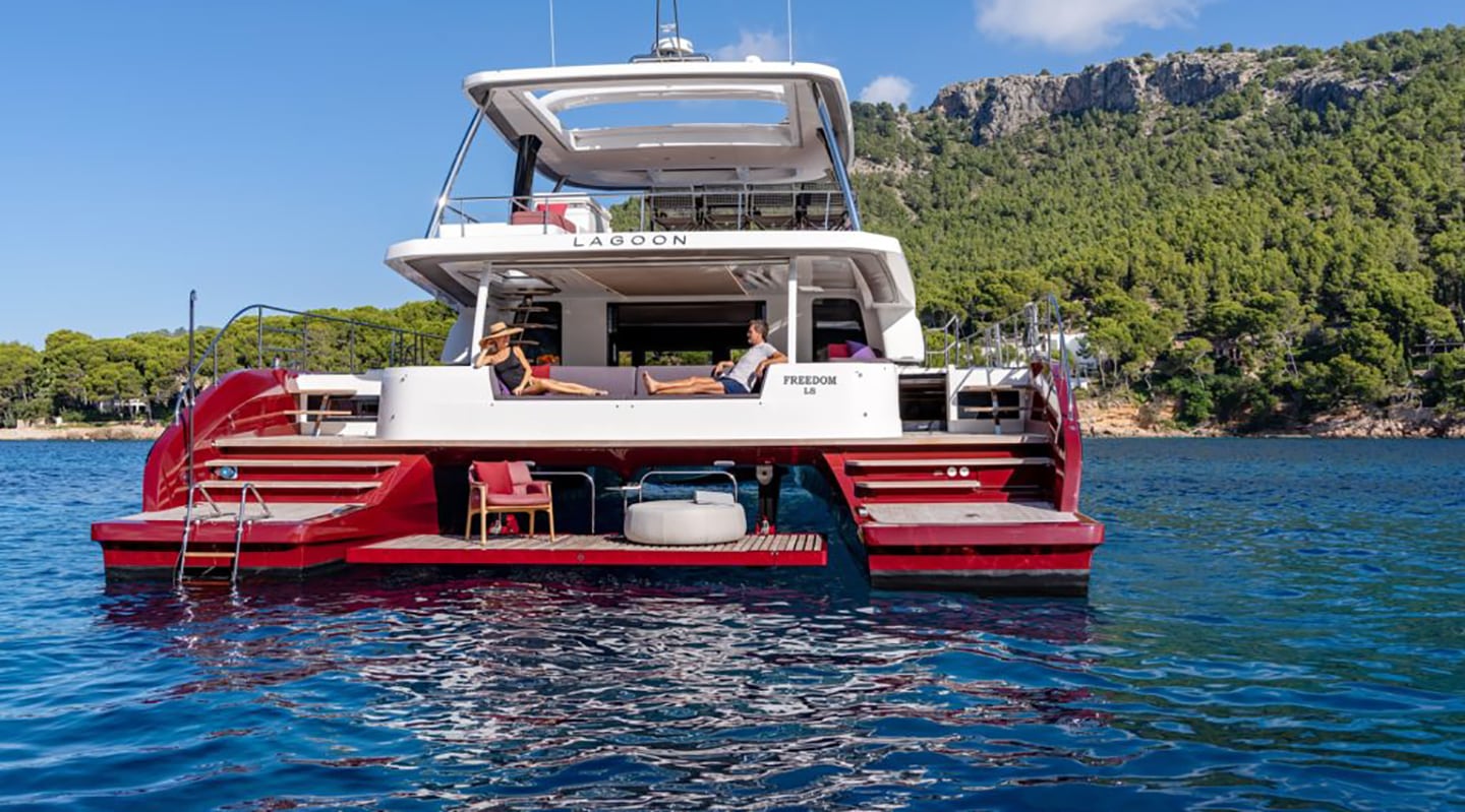 VALIUM 67 Anchored