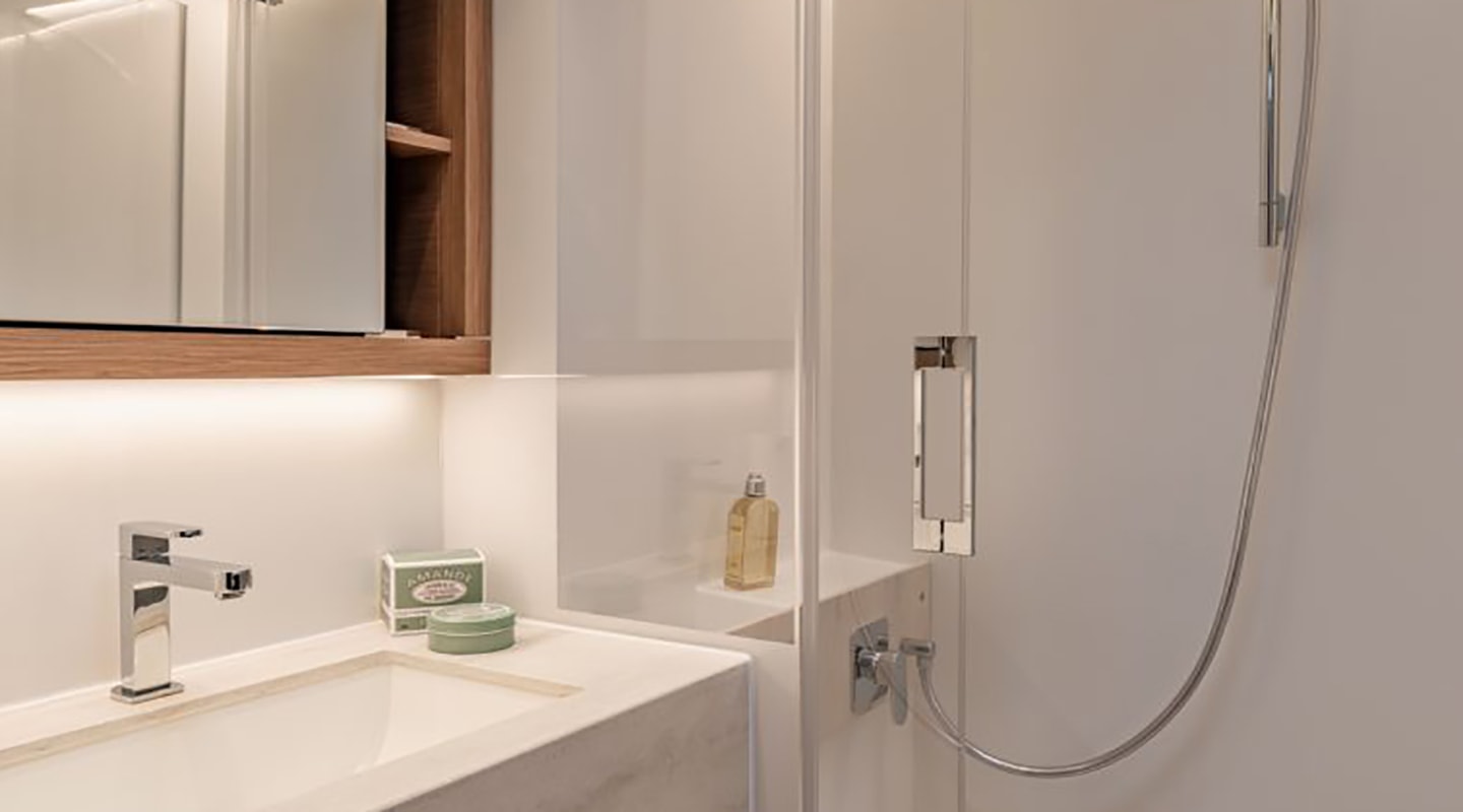 VALIUM 67 Bathroom