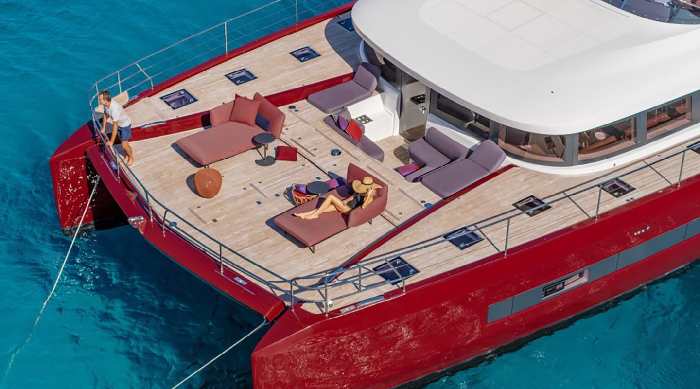 VALIUM 67 Bow deck
