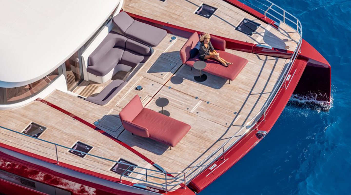 VALIUM 67 Bow deck