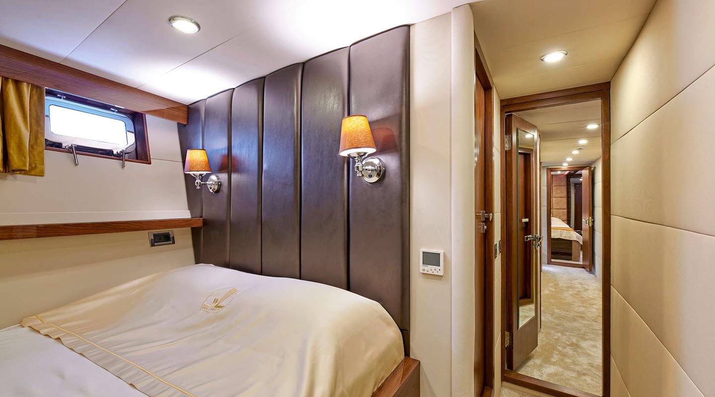 WIDE LIBERTY Double cabin