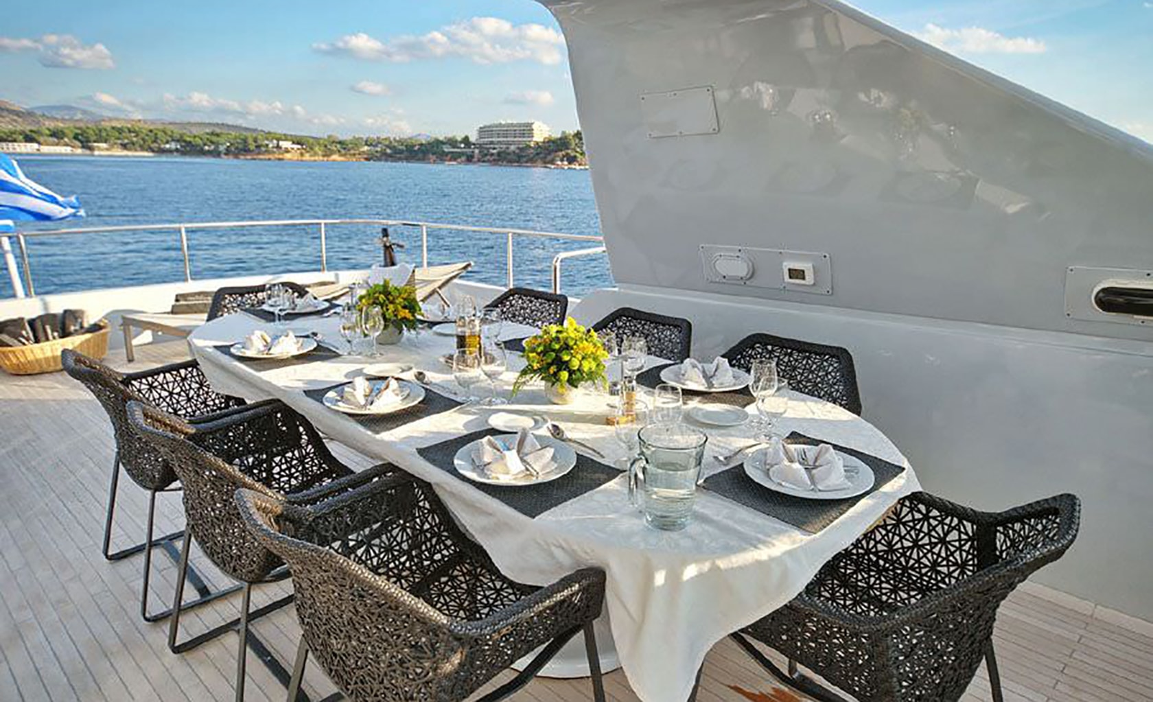 OBSESION 120 Table decoration