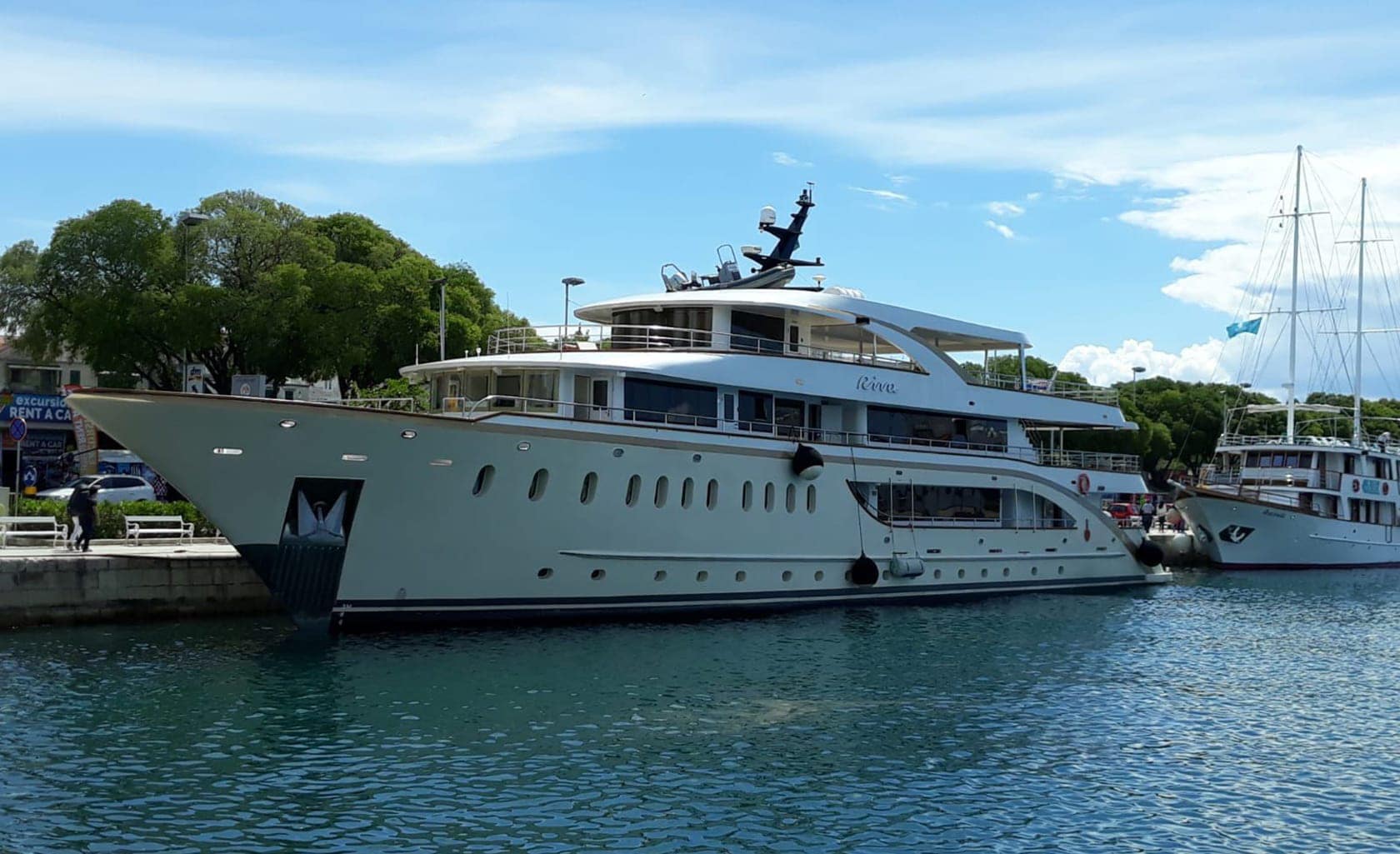 RIVA In Port