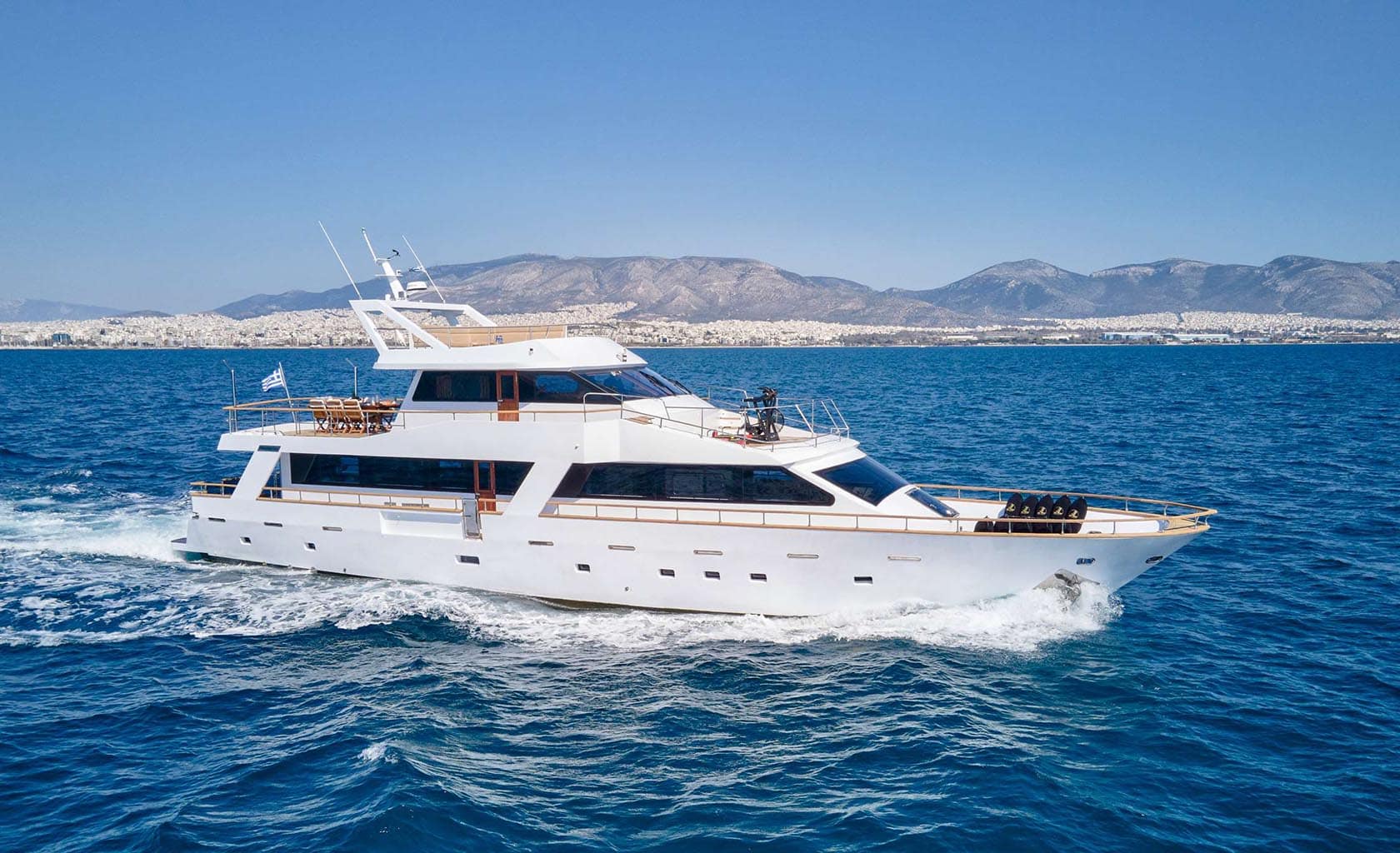 WIDE LIBERTY Cruising