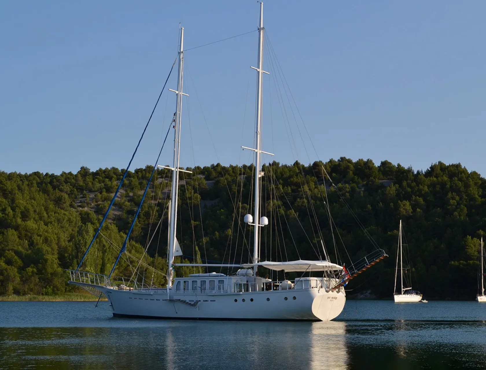 DVI MARIJE Anchored