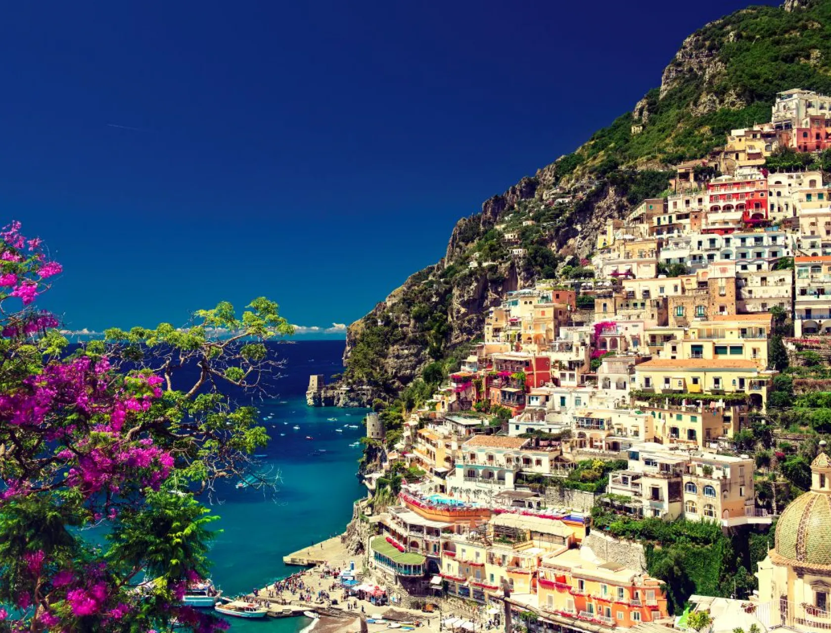 Italy-Amalfi-coast-Positano-.-Beautiful-cityscape