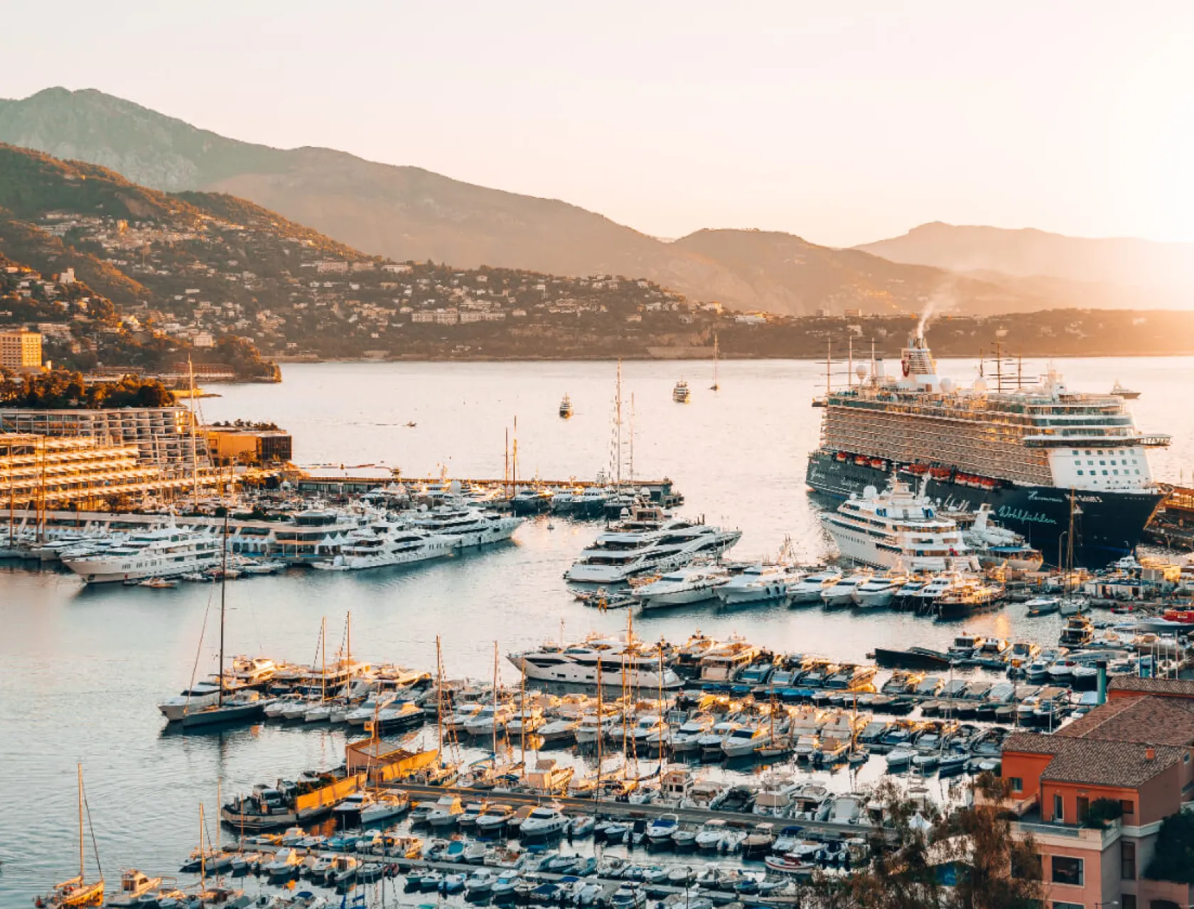 boats-and-ships-in-monaco-harbor-picjumbo-com