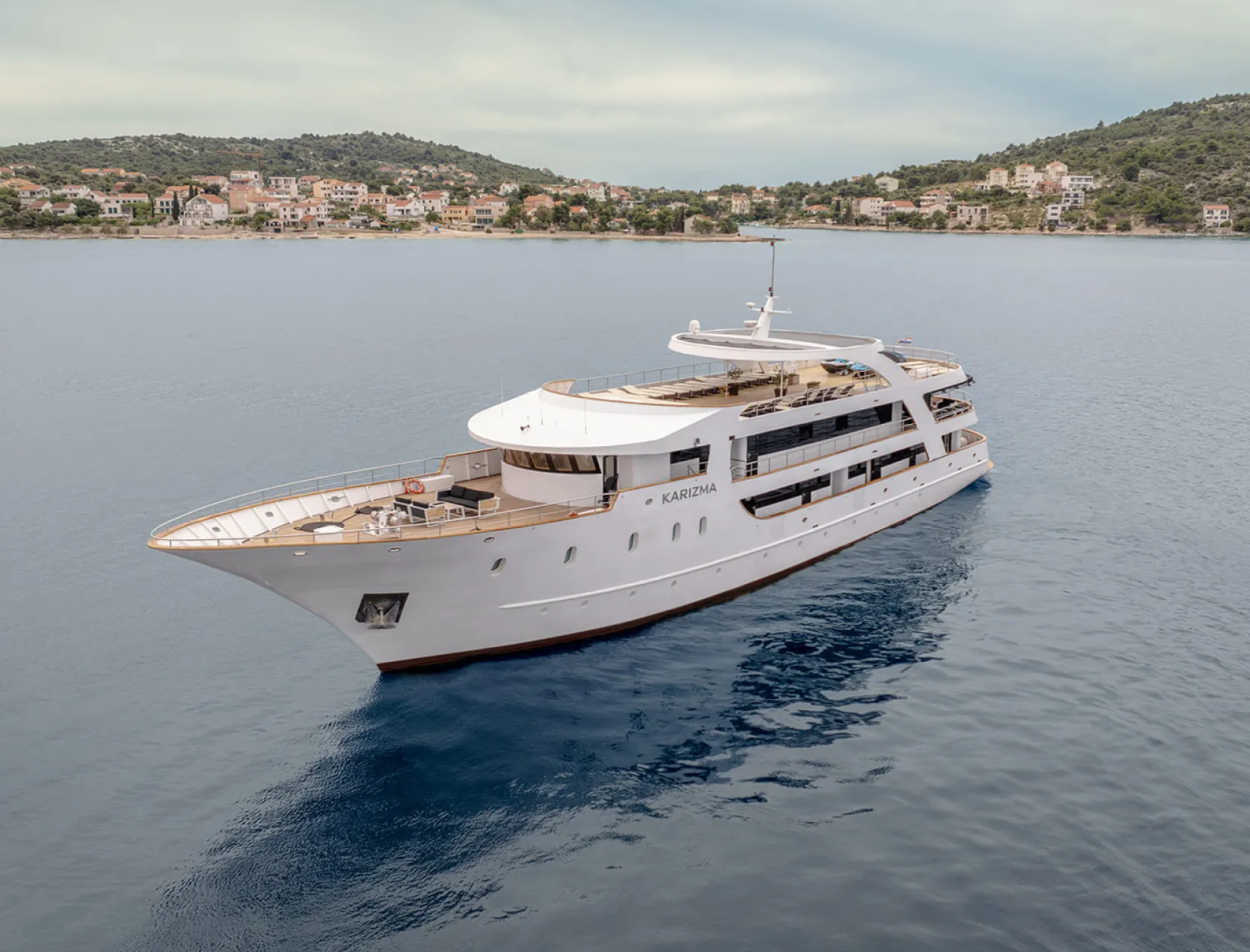 KARIZMA Anchored