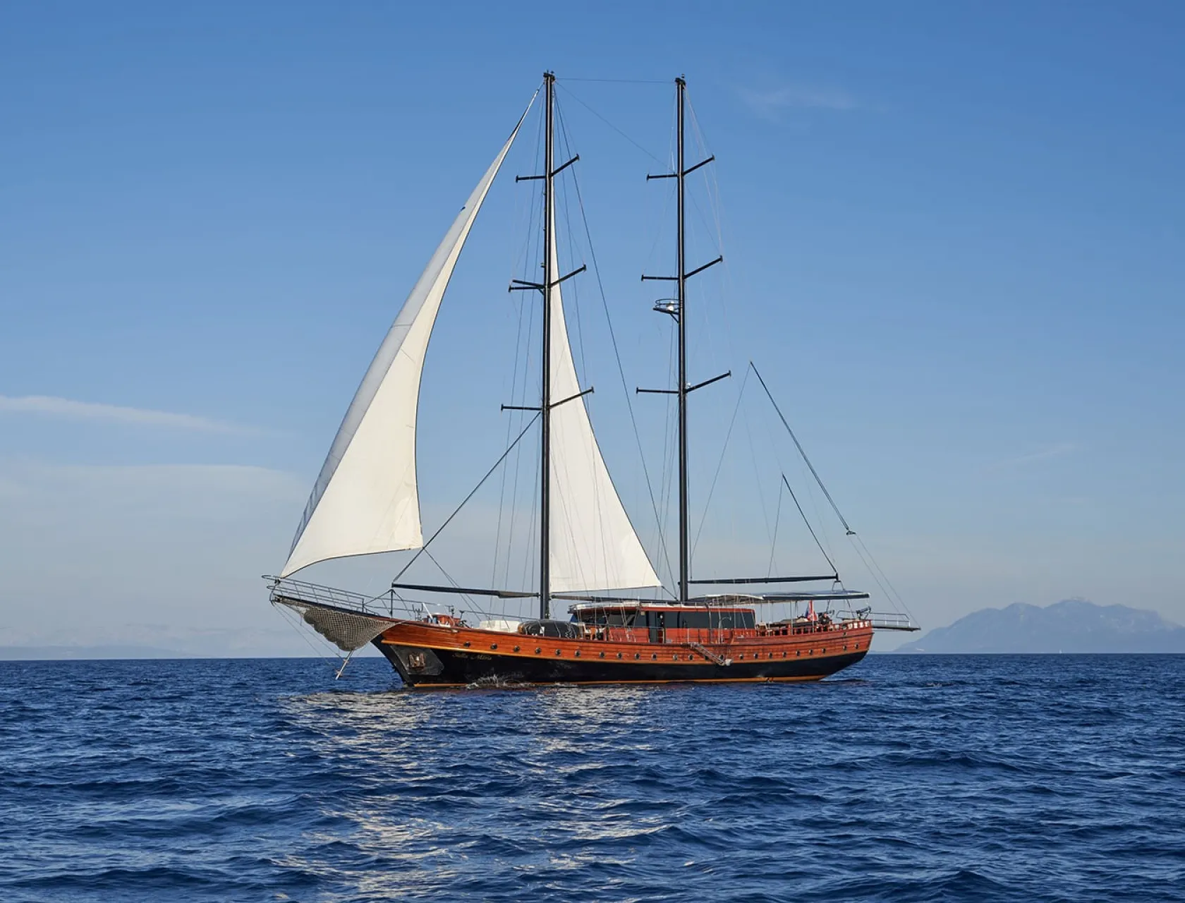 STELLA MARIS Sailing