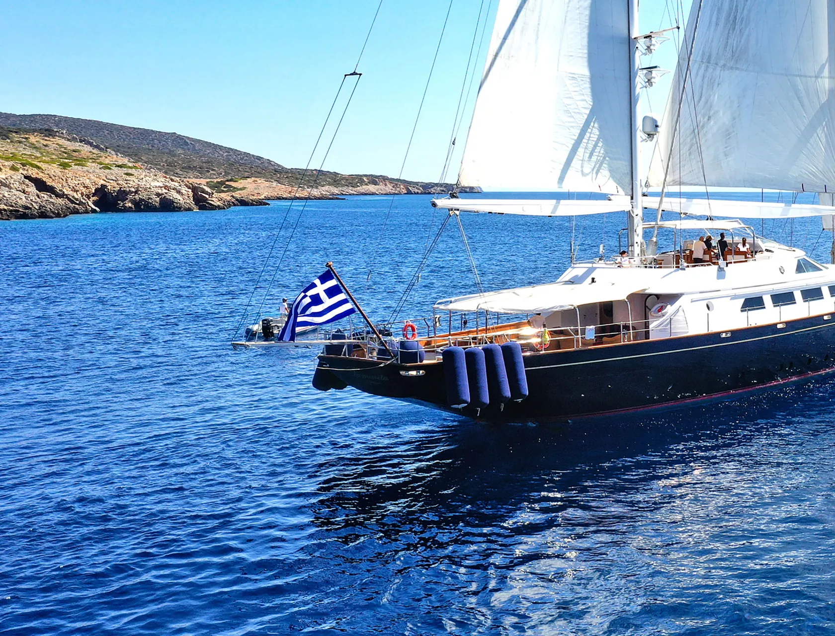 Your Ultimate Guide to Luxury Yacht Rentals in Greece and the Best Areas to Visit